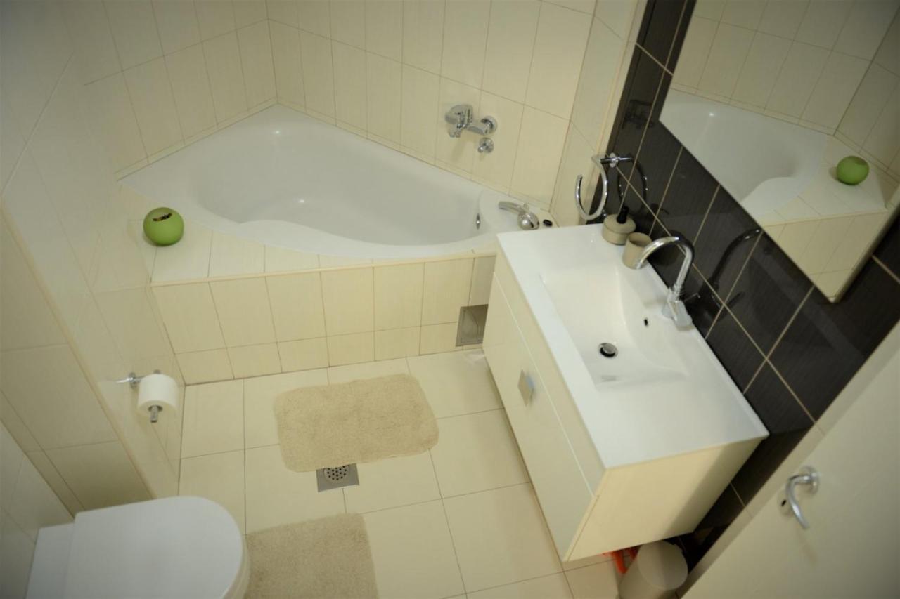 Appartement Centar à Bijeljina Extérieur photo